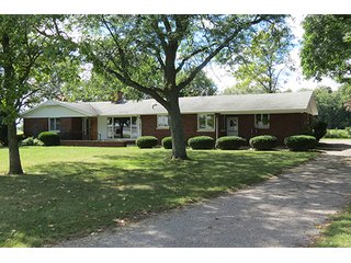 Tract 9 - LAND & REAL ESTATE AUCTION, 450+/- Acres offered in 17 Tracts of Highly Productive, Tillable Crop Land